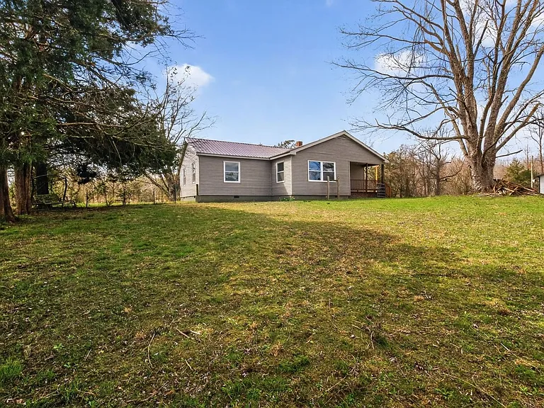 10208 Highway 13 S — Photo 24