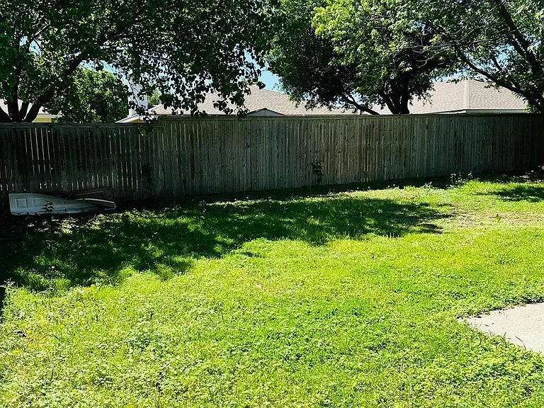 2629 Mountain View Dr — Photo 24