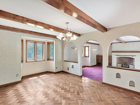 5th image of 703 Burnt Tanyard Rd