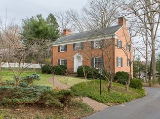 924 Oak Hill Dr, Harrisonburg, VA 22801