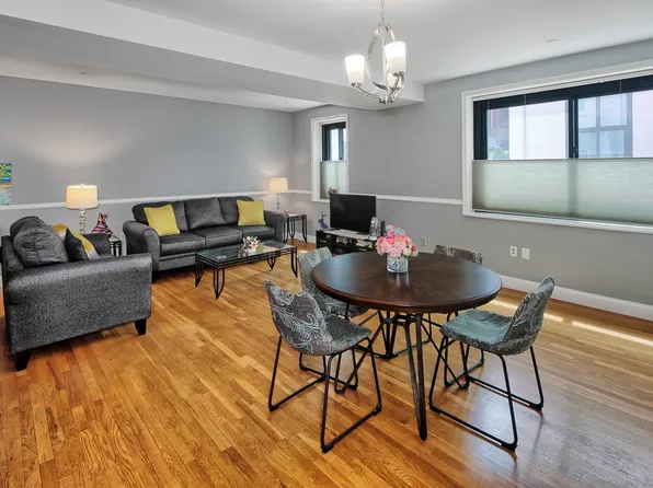 522 Gregory Ave APT B206, Weehawken, NJ 07086