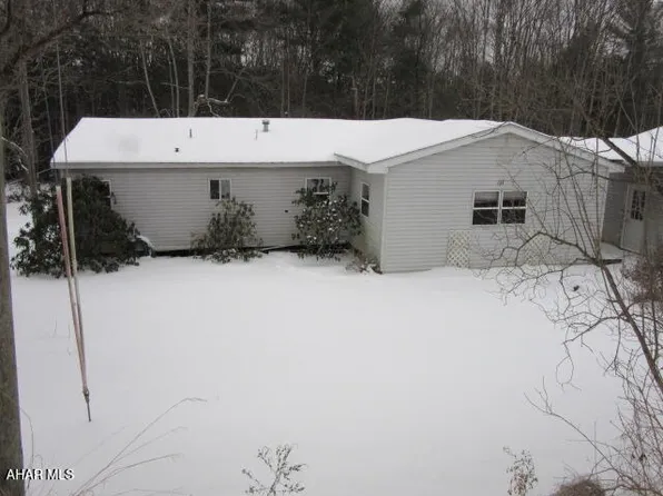 133 Dagus Mines Rd, Kersey, PA 15846