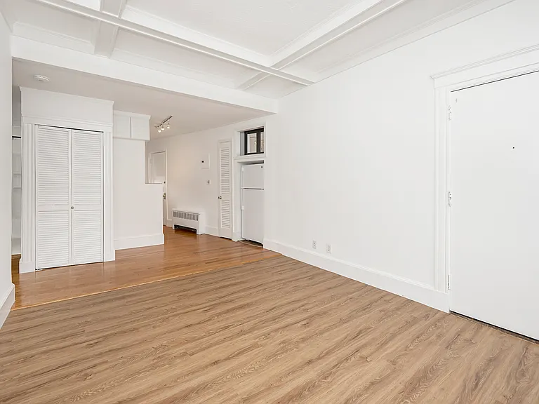 1730 Commonwealth Ave #7 — Photo 9