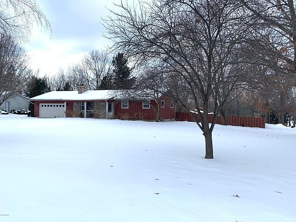 2nd image of 273 Easthill Dr