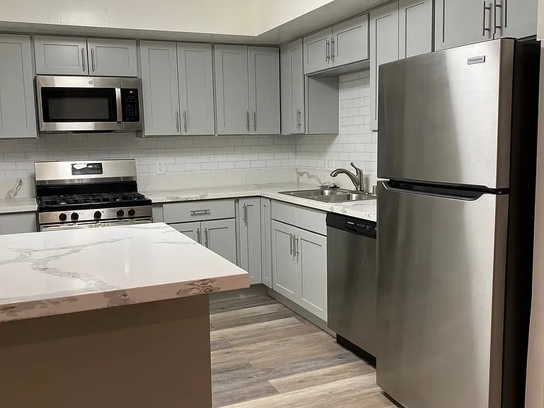 7860 Stewart & Gray Rd — Photo 6