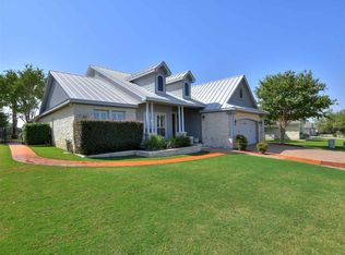 209 Enclave Dr, Kingsland, TX 78639