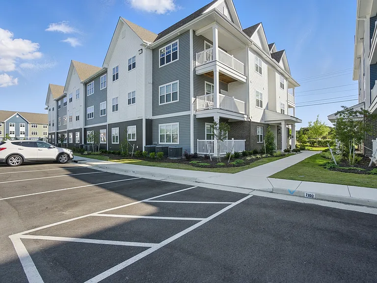 1728 Vankar Dr #307-307-307 — Photo 33
