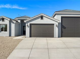 881 Florence Ave, Bullhead City, AZ 86429