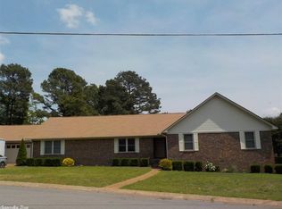 8 Jenny Lynne Dr, Searcy, AR 72143