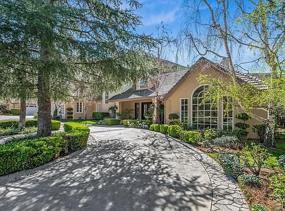 4th image of 5080 Hunter Valley Ln
