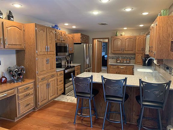 4th image of this home