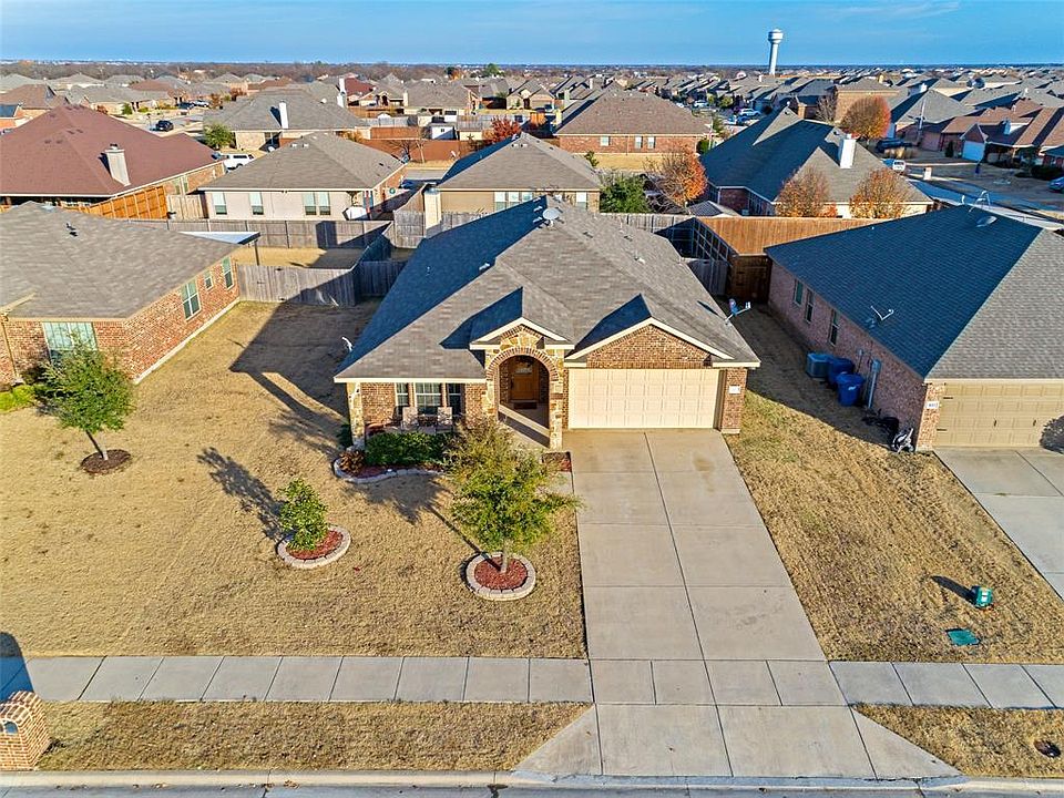 1st image of 609 Savanna Dr