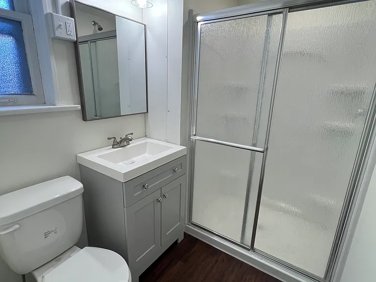 103 S 49th Ave #17 — Photo 4