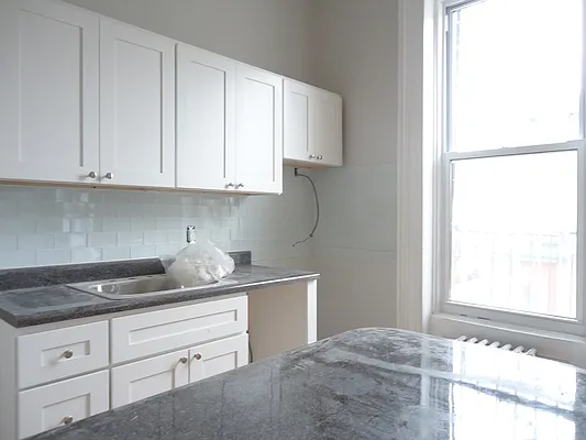 Rented by Next Door Realty NYC | media 30