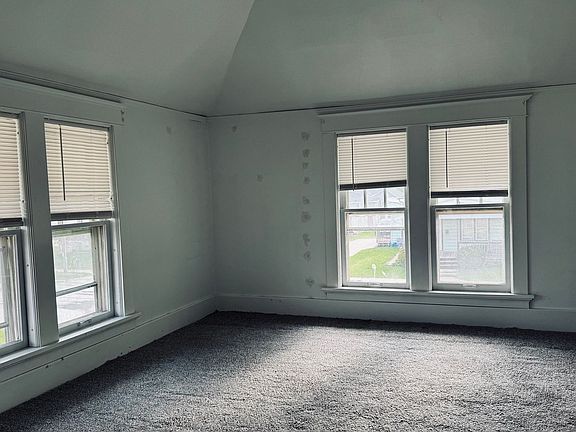 5th image of 917 S 24th St #33235411E