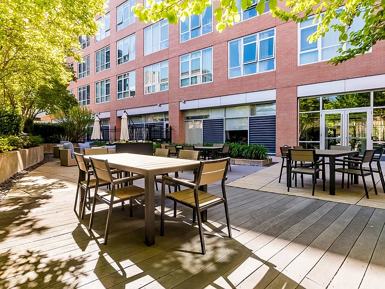 700 Harrison Ave #305 — Photo 8