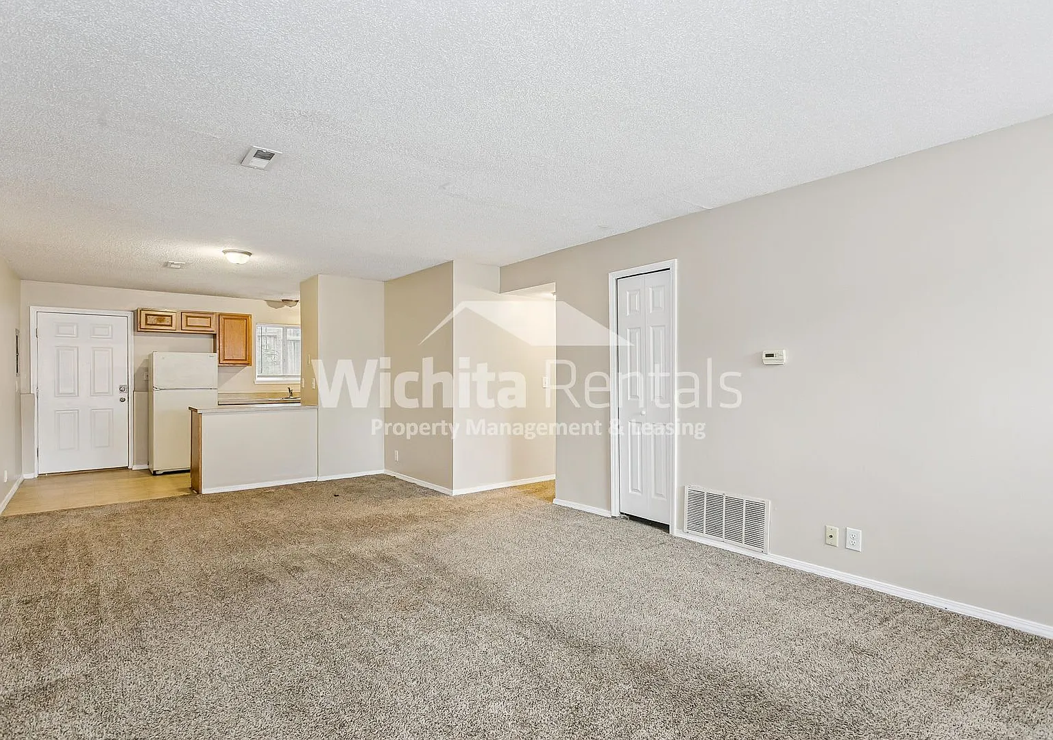 1514 E. Fortuna — Photo 2