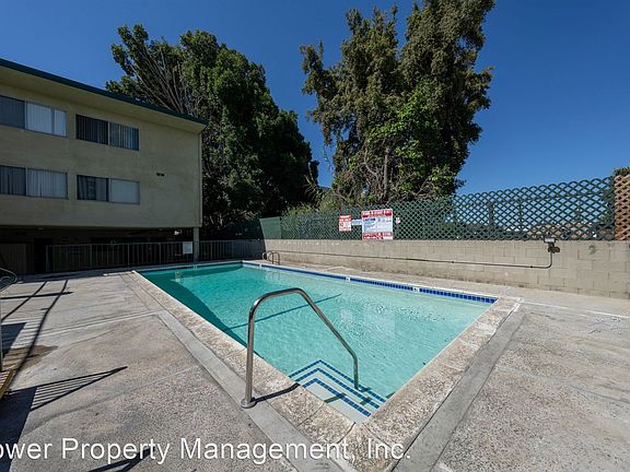 3rd image of 14019 Cerise Ave #8341508