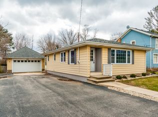 315 E North St, Leland, IL 60531