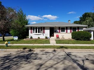 2920 Yout St, Racine, WI 53404