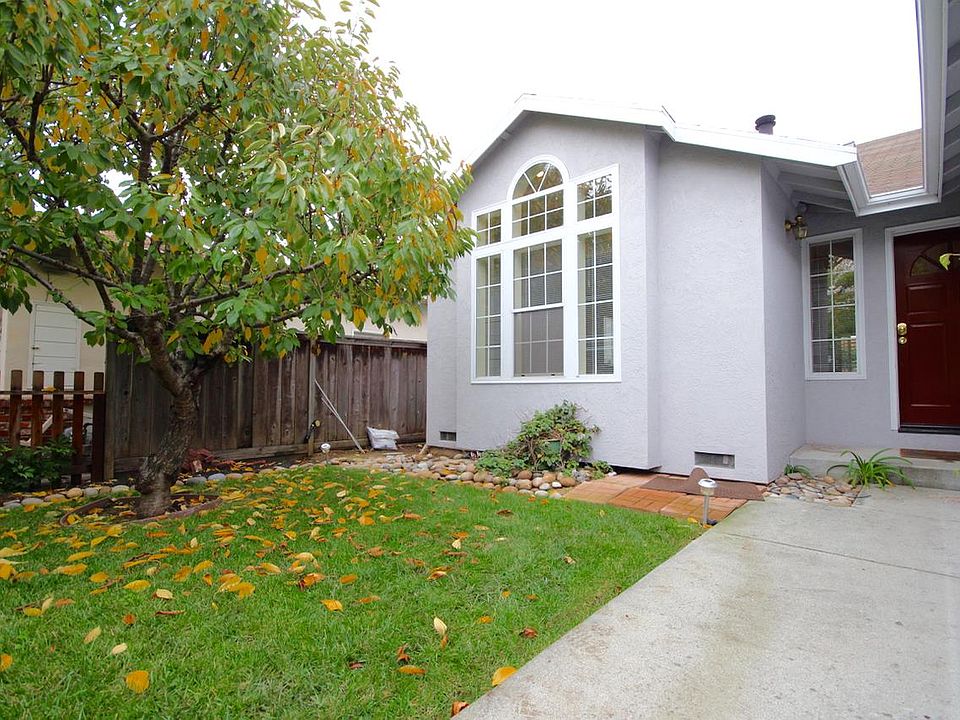 1st image of 154 San Carlos Ave