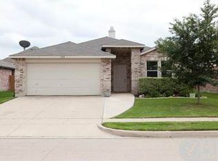 1908 Copper Mountain Dr, Justin, TX 76247