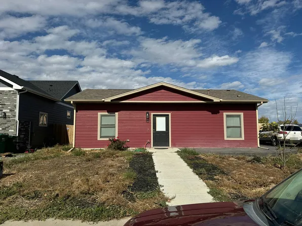 10 Johnson Cir, Keenesburg, CO 80643