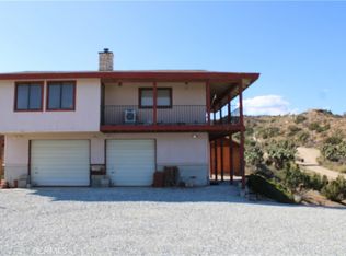 3451 Snowline Dr, Pinon Hills, CA 92372