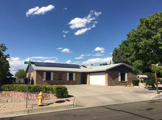 7840 Pioneer Trl NE, Albuquerque, NM 87109