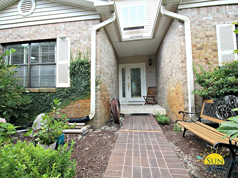 53 Yacht Club Dr NE #3 — Photo 2