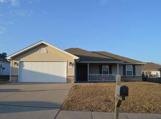 1705 Native Dancer Dr, Columbia, MO 65202