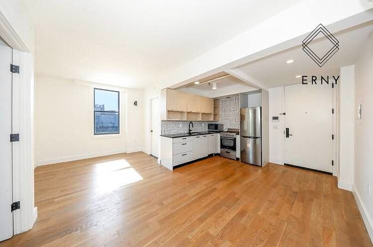 1st image of 319 E 19th St #4G
