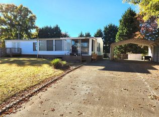 110 Red Kirby Rd, King, NC 27021