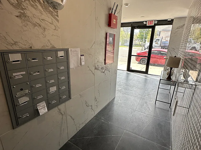 1260 Main St #102 — Photo 17