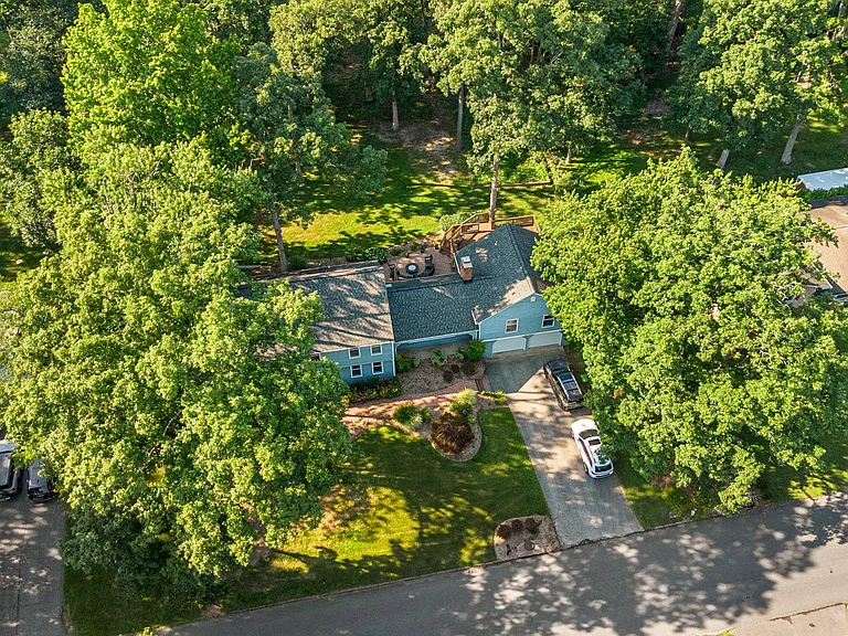 56 Saint Andrews Rd — Photo 16