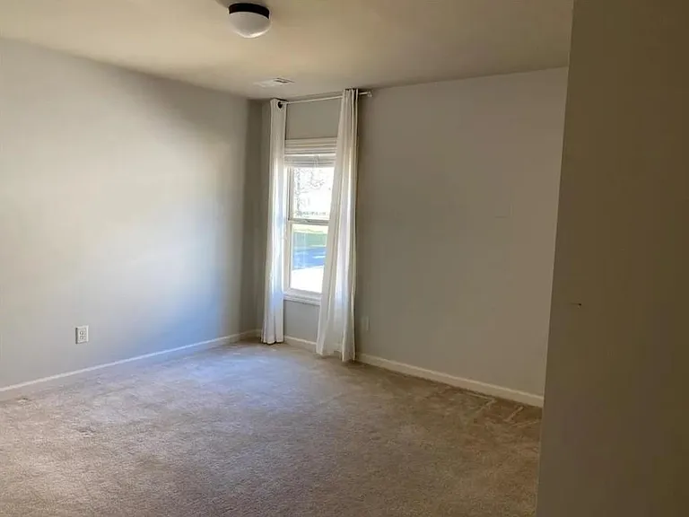 1030 Delo Ln — Photo 22
