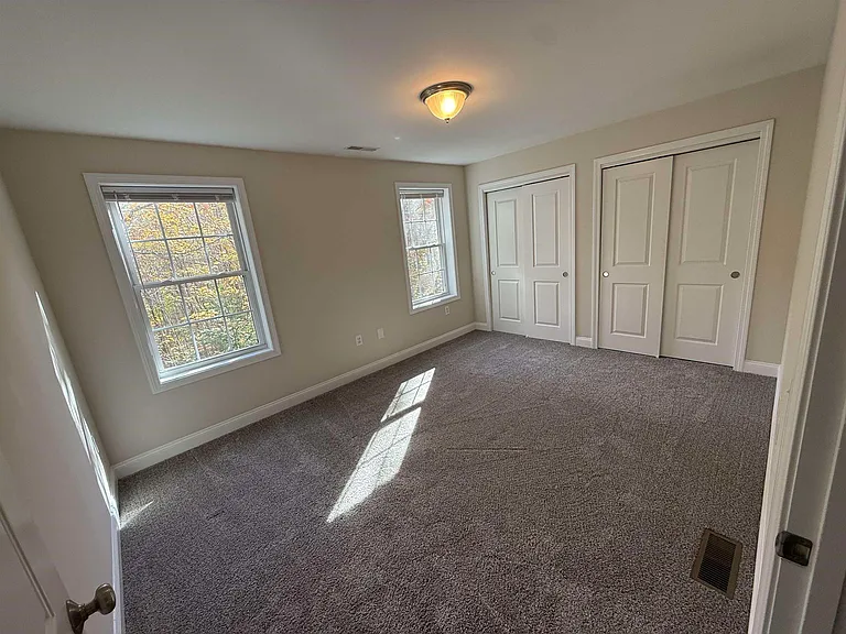 23 Clancy Dr — Photo 16