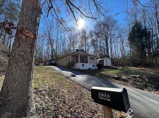 162 Childress Rd, Pickens, SC 29671