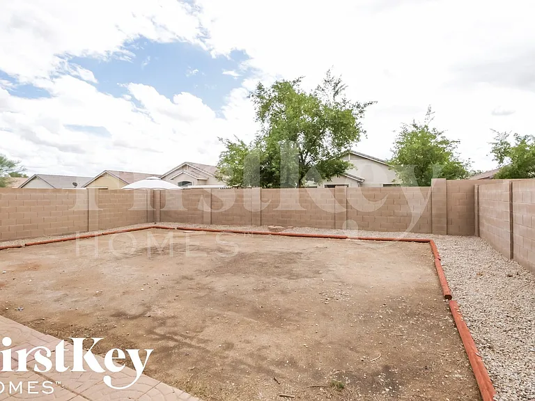 2641 W Prospector Way — Photo 15
