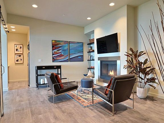 Gas fireplace, 55 inch flat screen and stainless prep station - all for use of tenant.