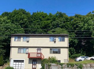 9 Jewett St #9, Ansonia, CT 06401