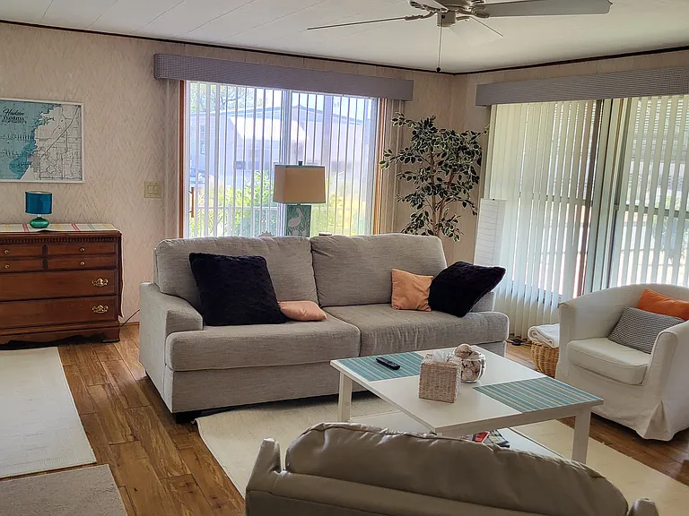 12117 Cartwright Dr — Photo 12