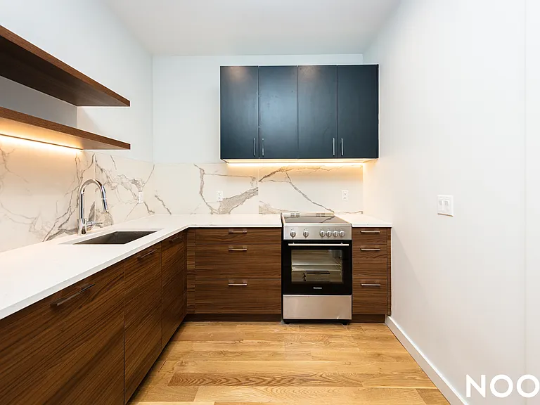 45-57 Davis St #503 — Photo 3