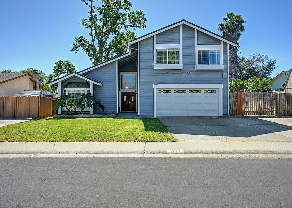 1st image of 8954 Park Trail Dr