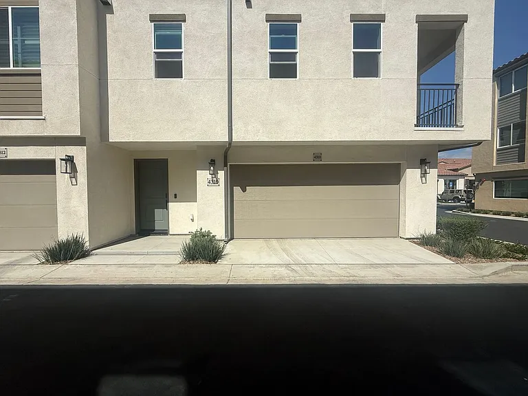 4310 Marigold Ln — Photo 25