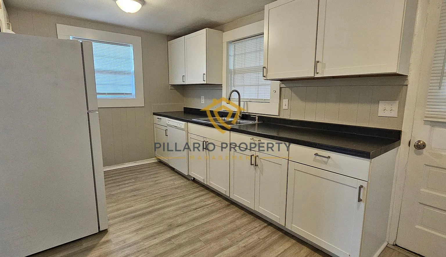 Welcome to your new home! This delightful 3-Bedroom Home Available NOW! — Photo 3