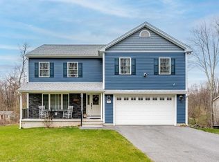 681 West St, Ludlow, MA 01056