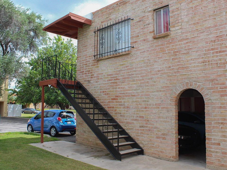 1st image of 6733 E Calle La Paz