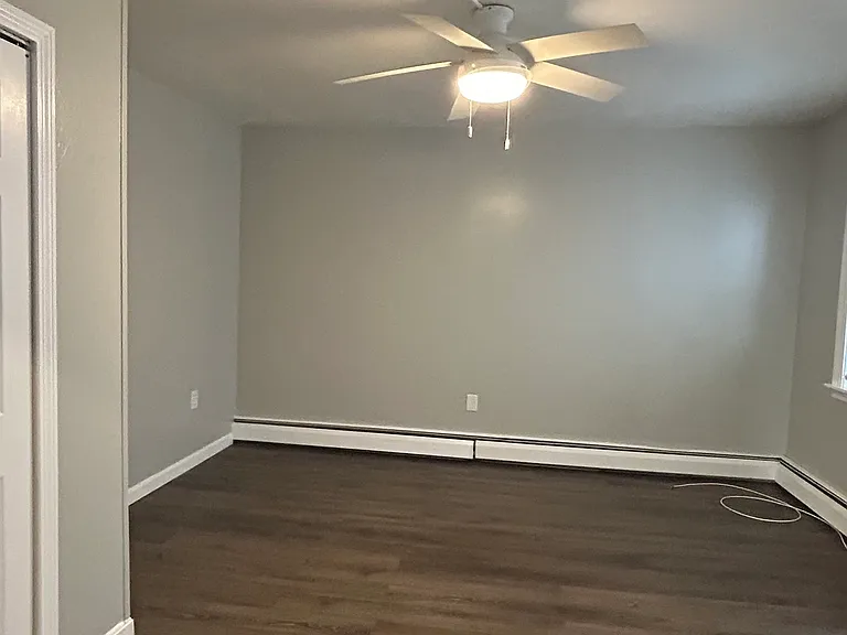 29 1/2 Ringgold St — Photo 8