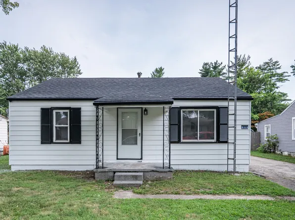 808 Ash St, Seymour, IN 47274